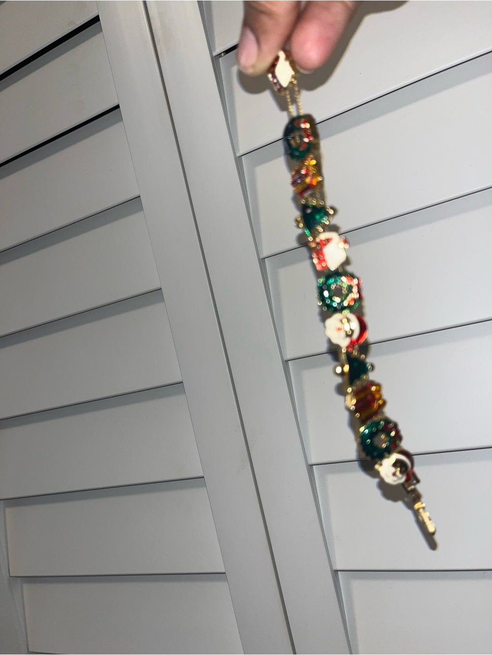 7 inch Gold-Tone Christmas Bracelet ✨
